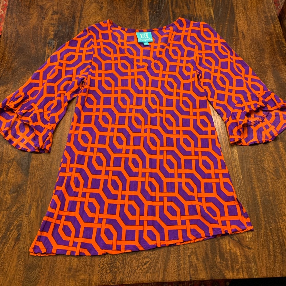 Escapada- Summer Top - Size Small